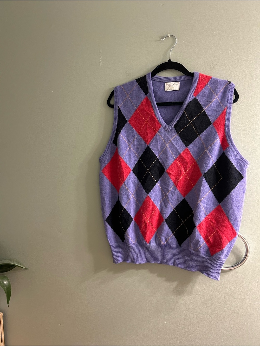 Vintage Ben silver lambswool purple argyle sweater vest